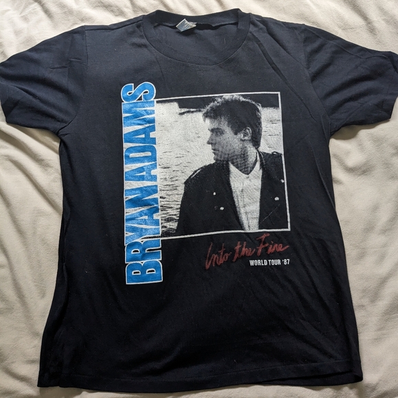 Vintage 1987 Bryan Adam Into the Fire tour shirt size large concert band - Picture 1 of 3